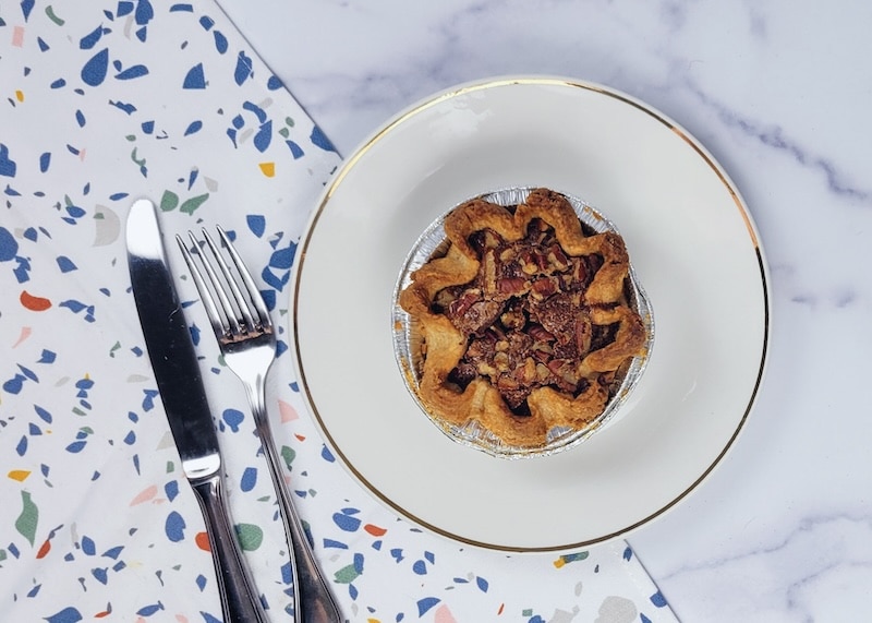 Back-to-School Teacher Gift with Individually Wrapped Pie Tarts!